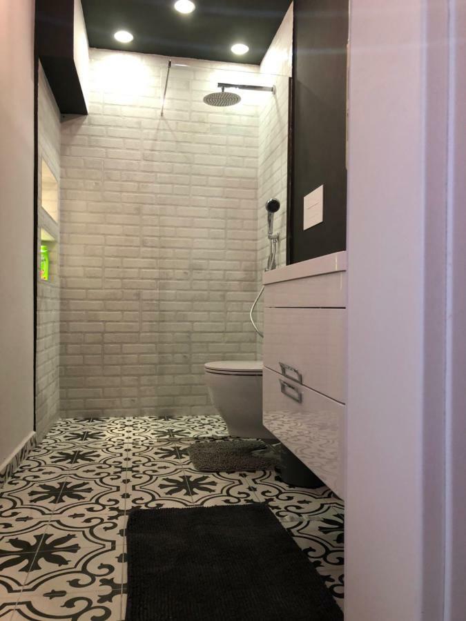 Nikki Apartments 2 Тирана Екстер'єр фото